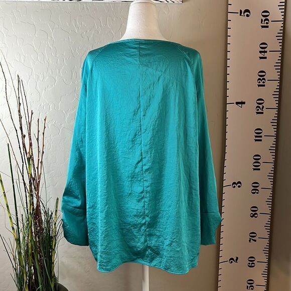 𝅺ANNE Klein blouse Turquoise color Crinkly fabric Long sleeves Flap pockets XL - Picture 4 of 9